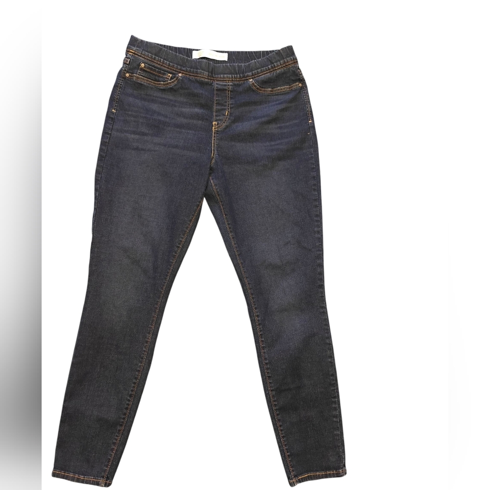 Signature Levi Strauss Women's Pull On Skinny Jeans Totally Shaping Size W32 L30
